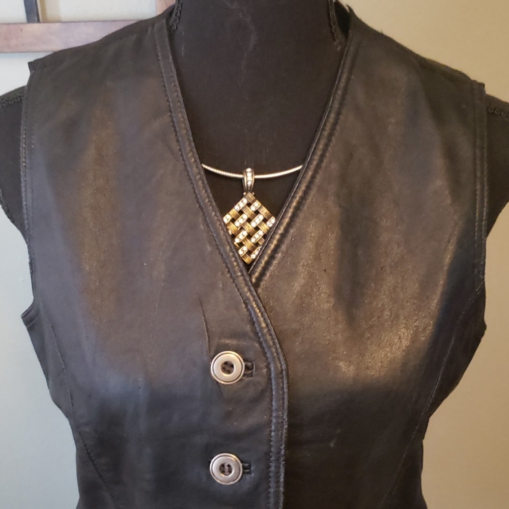 The limited Collection - Picture 2 of 5